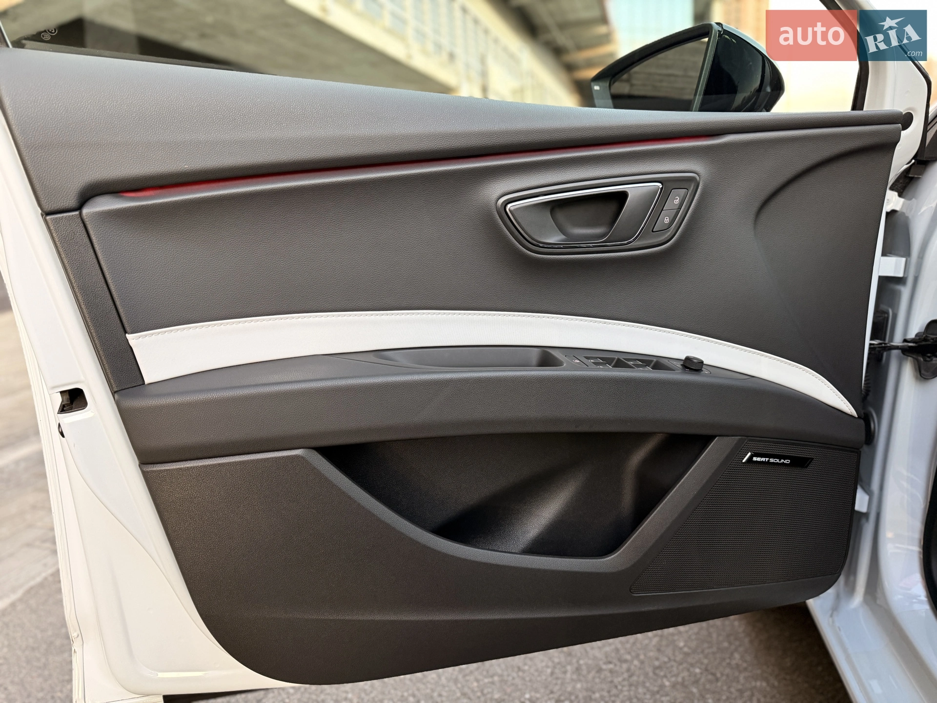 2016 SEAT Leon - мініатюра 23
