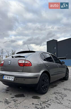 Хэтчбек SEAT Leon 2003 в Харькове