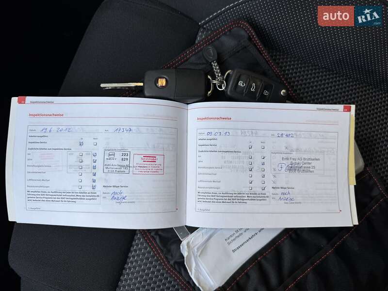 Хетчбек SEAT Leon 2010 в Луцьку