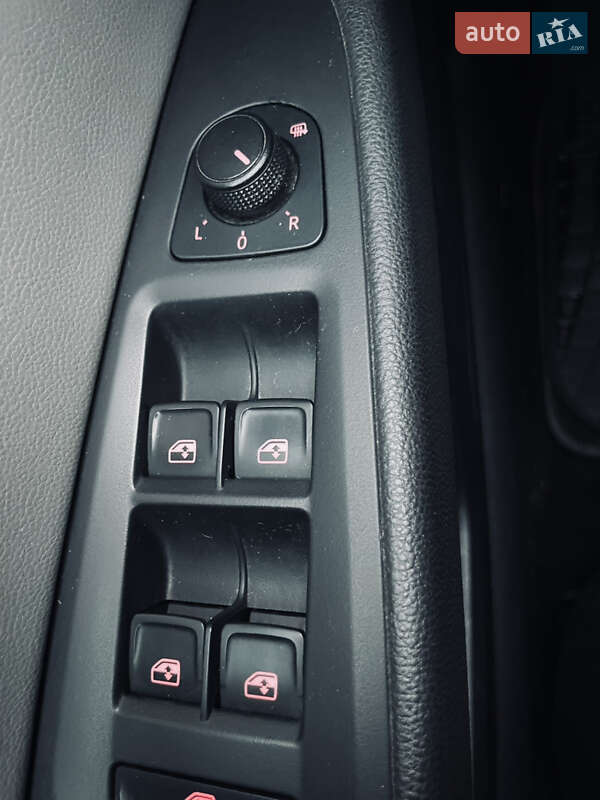 Універсал SEAT Leon 2015 в Києві