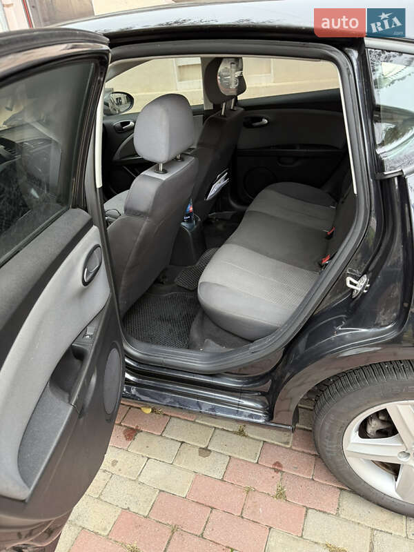 Хэтчбек SEAT Leon 2011 в Харькове фото 9 Хэтчбек SEAT Leon 2011 в Харькове