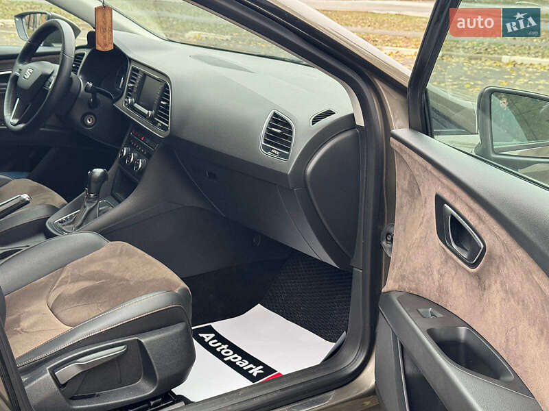 Универсал SEAT Leon 2016 в Запорожье