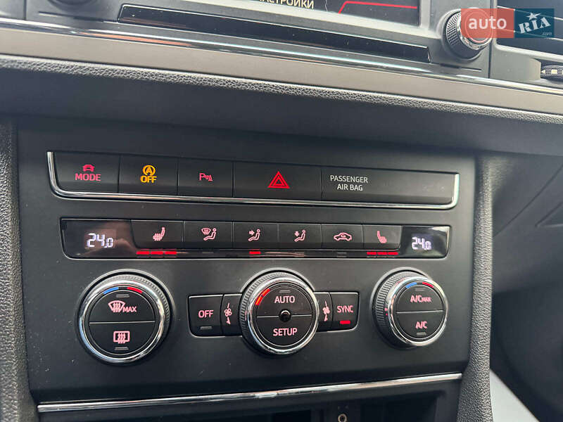 Универсал SEAT Leon 2016 в Запорожье