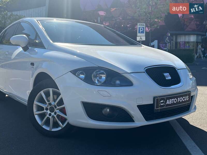 Хэтчбек SEAT Leon 2011 в Киеве фото 2 Хэтчбек SEAT Leon 2011 в Киеве