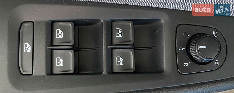 Універсал SEAT Leon 2018 в Львові фото 14 Універсал SEAT Leon 2018 в Львові