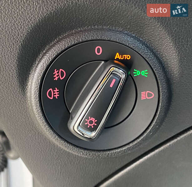 Універсал SEAT Leon 2018 в Львові фото 15 Універсал SEAT Leon 2018 в Львові