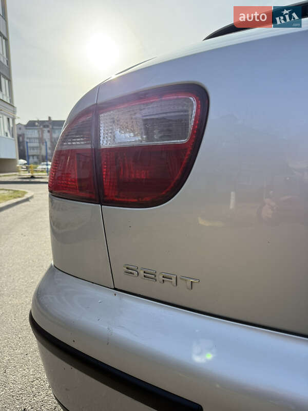 Хетчбек SEAT Leon 2003 в Чернігові фото 9 Хетчбек SEAT Leon 2003 в Чернігові