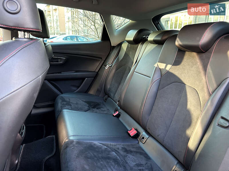 Хэтчбек SEAT Leon 2013 в Киеве фото 15 Хэтчбек SEAT Leon 2013 в Киеве