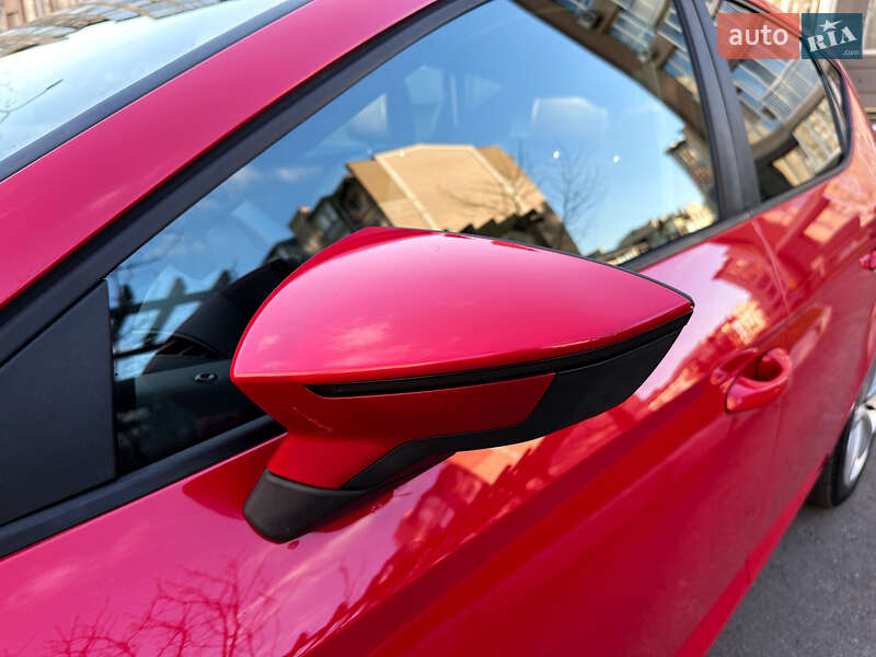 Хэтчбек SEAT Leon 2013 в Киеве фото 32 Хэтчбек SEAT Leon 2013 в Киеве