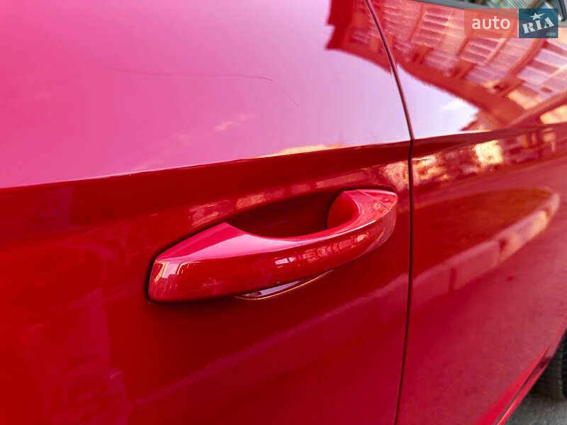 Хэтчбек SEAT Leon 2013 в Киеве фото 44 Хэтчбек SEAT Leon 2013 в Киеве