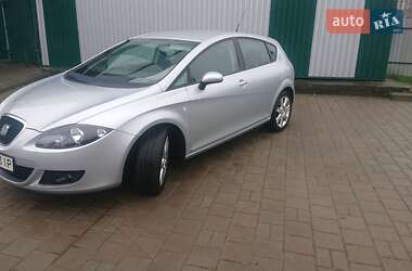 Хетчбек SEAT Leon 2008 в Черкасах