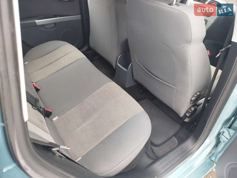 Хетчбек SEAT Leon 2009 в Рівному