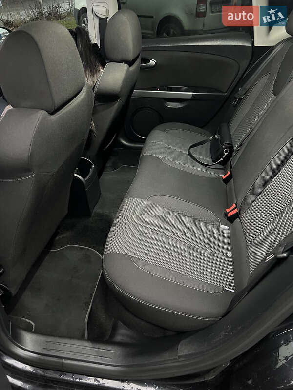 Хетчбек SEAT Leon 2010 в Вінниці фото 8 Хетчбек SEAT Leon 2010 в Вінниці