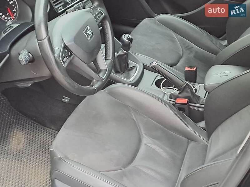 Універсал SEAT Leon 2014 в Одесі