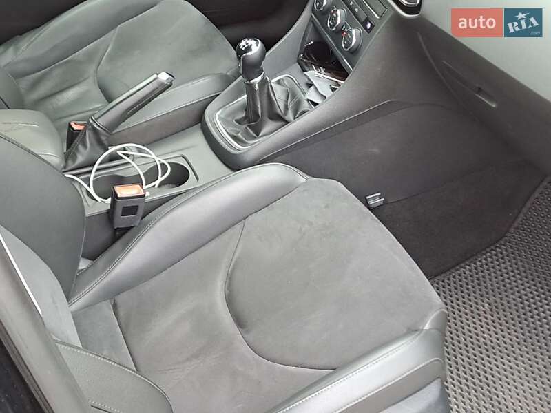 Універсал SEAT Leon 2014 в Одесі