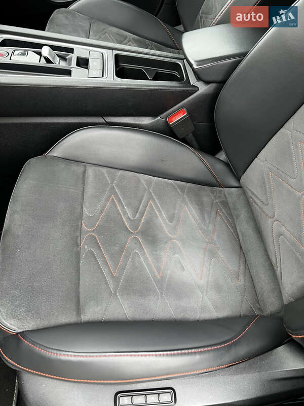 Хетчбек SEAT Leon 2020 в Стрию фото 38 Хетчбек SEAT Leon 2020 в Стрию