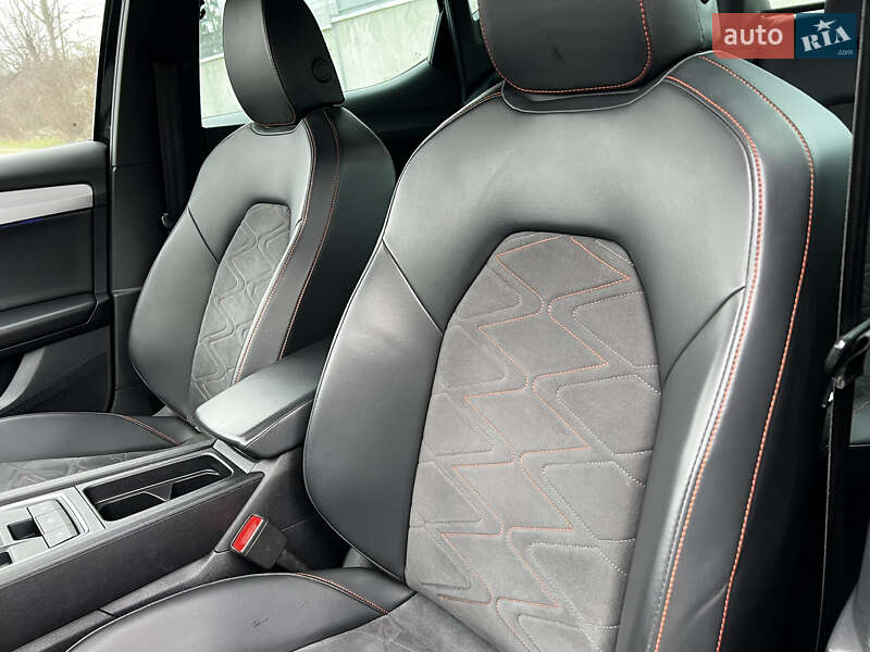 Хетчбек SEAT Leon 2020 в Стрию фото 37 Хетчбек SEAT Leon 2020 в Стрию