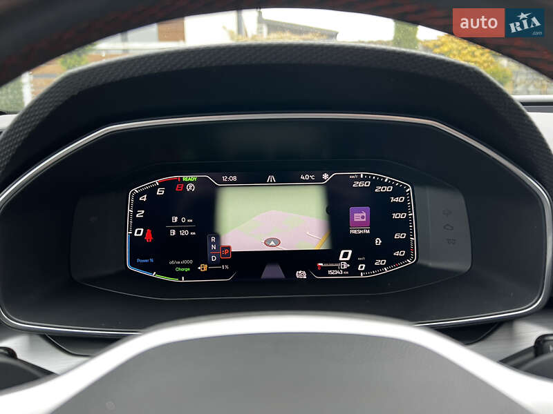 Хетчбек SEAT Leon 2020 в Стрию фото 48 Хетчбек SEAT Leon 2020 в Стрию