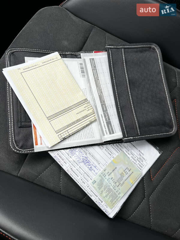 Хетчбек SEAT Leon 2020 в Стрию фото 58 Хетчбек SEAT Leon 2020 в Стрию