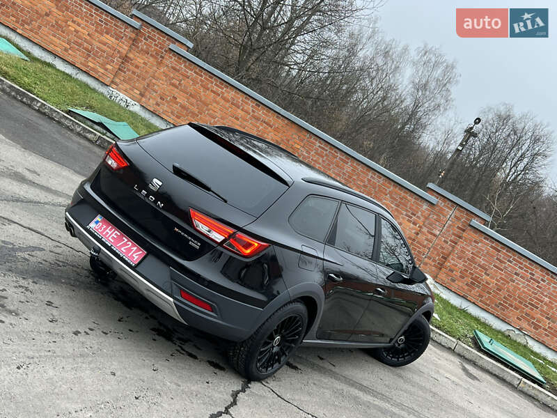 Універсал SEAT Leon 2016 в Дрогобичі