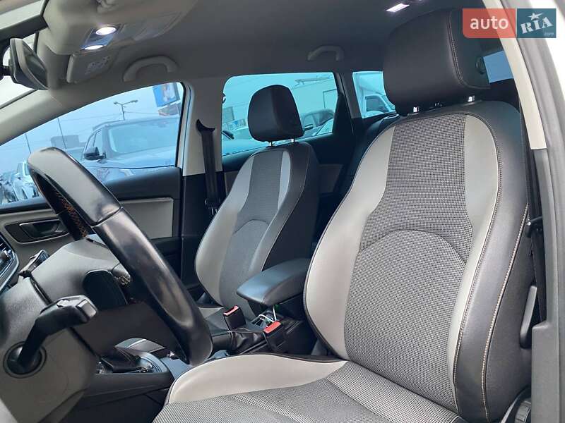 Универсал SEAT Leon 2016 в Львове фото 21 Универсал SEAT Leon 2016 в Львове