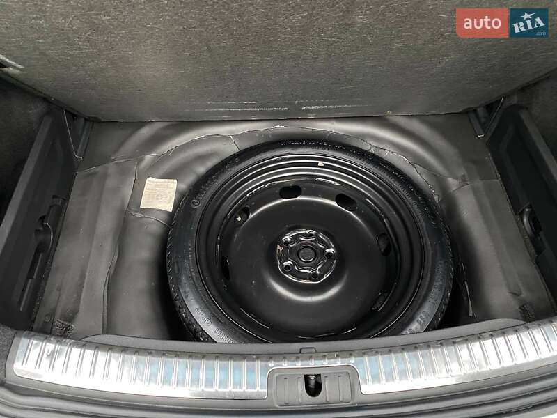 Универсал SEAT Leon 2016 в Львове фото 30 Универсал SEAT Leon 2016 в Львове