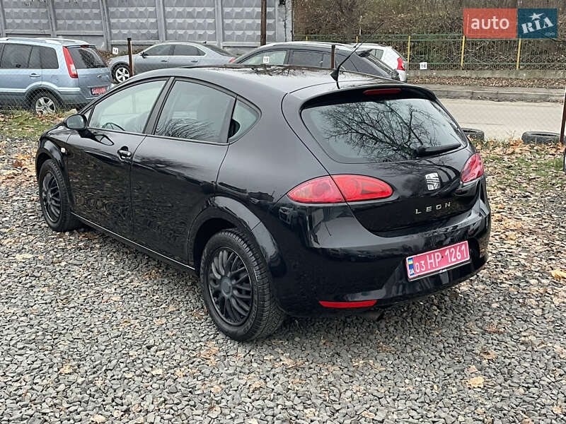 Хэтчбек SEAT Leon 2006 в Луцке фото 6 Хэтчбек SEAT Leon 2006 в Луцке