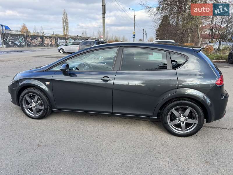 Хэтчбек SEAT Leon 2010 в Луцке фото 15 Хэтчбек SEAT Leon 2010 в Луцке