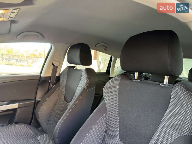 Хэтчбек SEAT Leon 2010 в Луцке фото 32 Хэтчбек SEAT Leon 2010 в Луцке