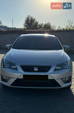 Хетчбек SEAT Leon 2014 в Первомайську