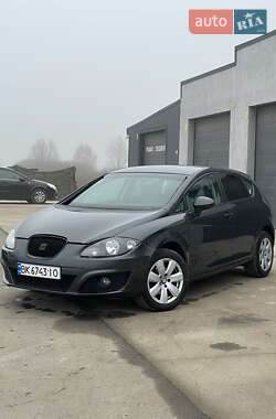 Хэтчбек SEAT Leon 2011 в Ровно