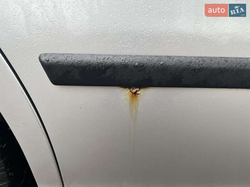 Хетчбек SEAT Leon 2004 в Миргороді фото 10 Хетчбек SEAT Leon 2004 в Миргороді