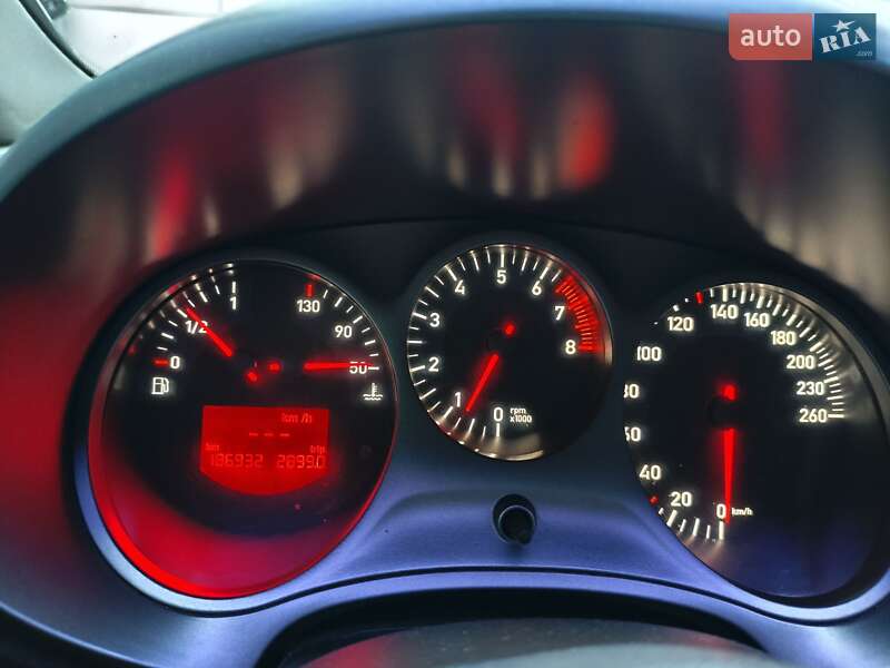 Хэтчбек SEAT Leon 2008 в Днепре