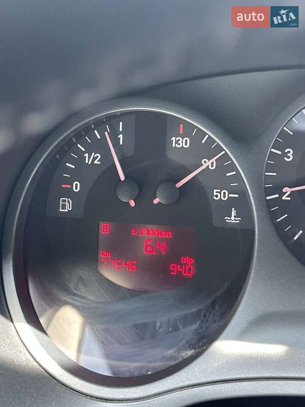 Хетчбек SEAT Leon 2008 в Києві