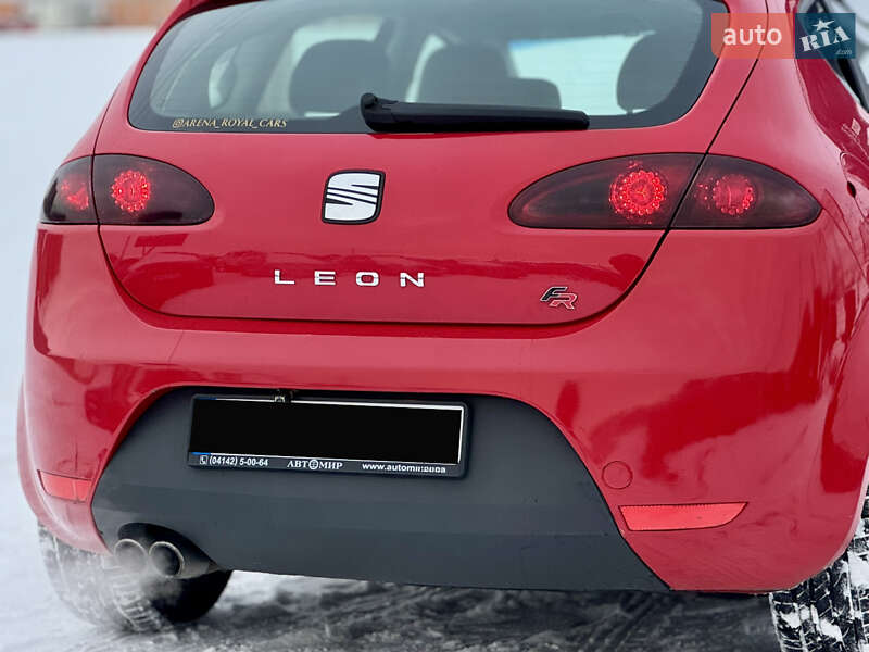 Хэтчбек SEAT Leon 2006 в Киеве