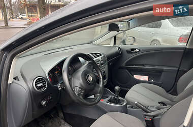 Хэтчбек SEAT Leon 2006 в Харькове