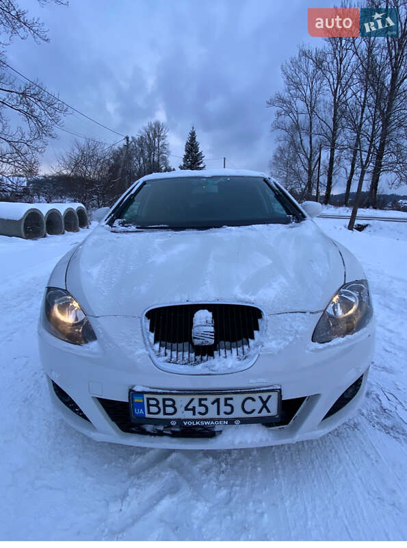 2012 Seat Leon, VIN VSSZZZ1PZDR000780:plate — фото 1 (autoria)