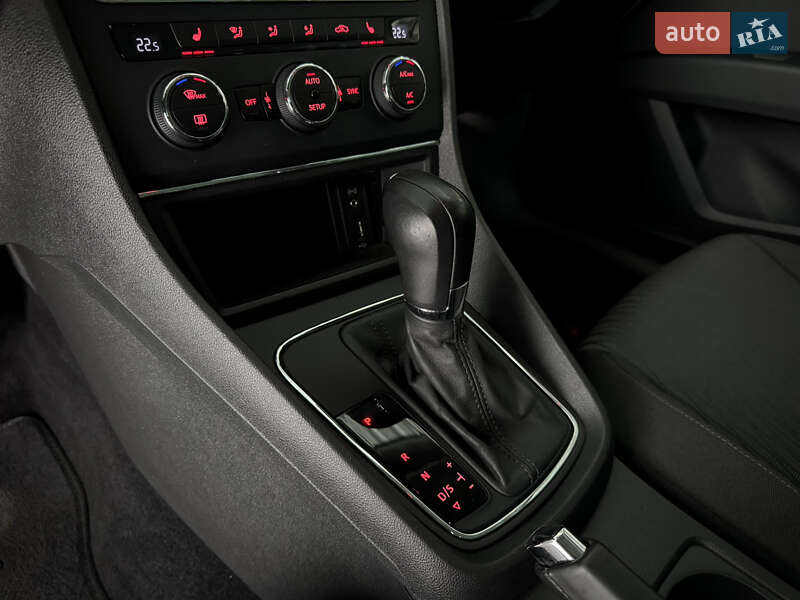 Универсал SEAT Leon 2016 в Киеве фото 26 Универсал SEAT Leon 2016 в Киеве