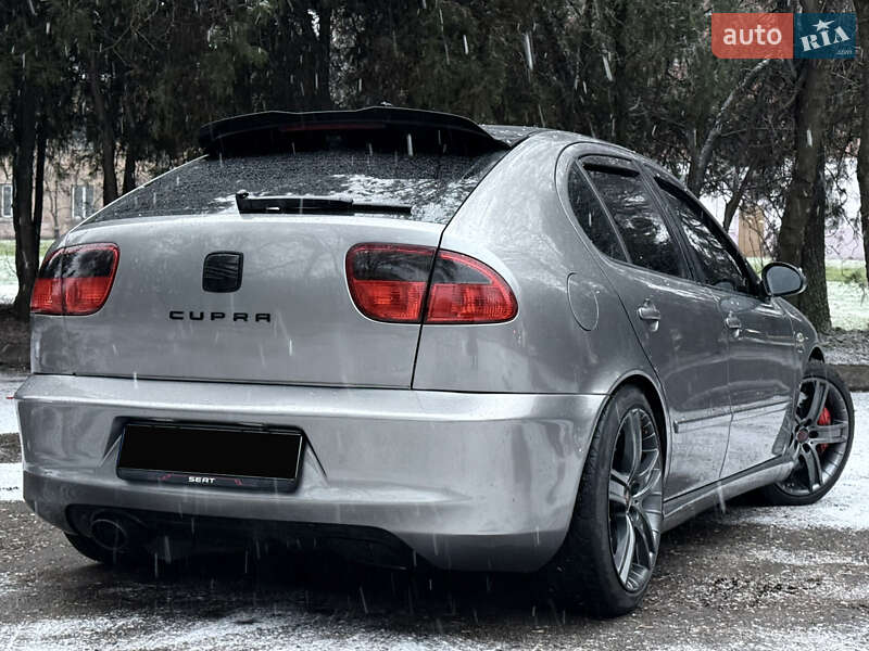 Хэтчбек SEAT Leon 2004 в Каменском фото 26 Хэтчбек SEAT Leon 2004 в Каменском