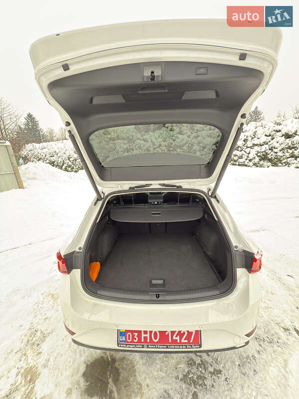 Универсал SEAT Leon 2022 в Луцке