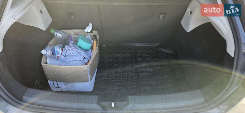 Хэтчбек SEAT Leon 2016 в Киеве