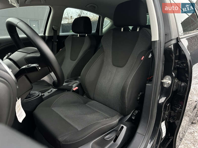 Хетчбек SEAT Leon 2009 в Кам'янському