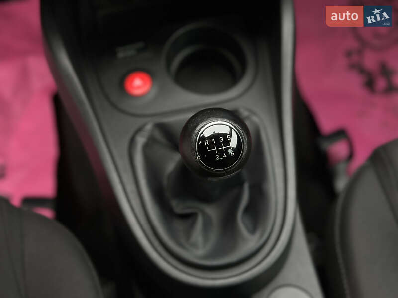 Хетчбек SEAT Leon 2009 в Кам'янському