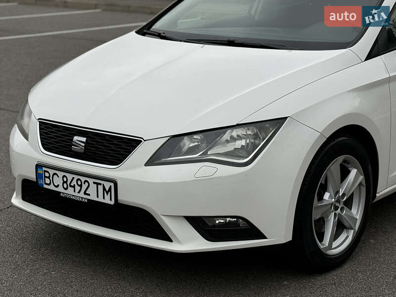 Хетчбек SEAT Leon 2013 в Харкові