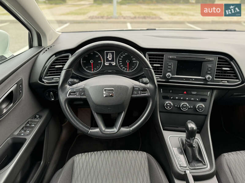 Хетчбек SEAT Leon 2013 в Харкові