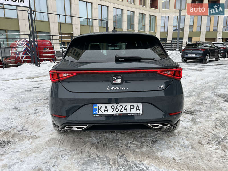 Хэтчбек SEAT Leon 2025 в Киеве фото 8 Хэтчбек SEAT Leon 2025 в Киеве