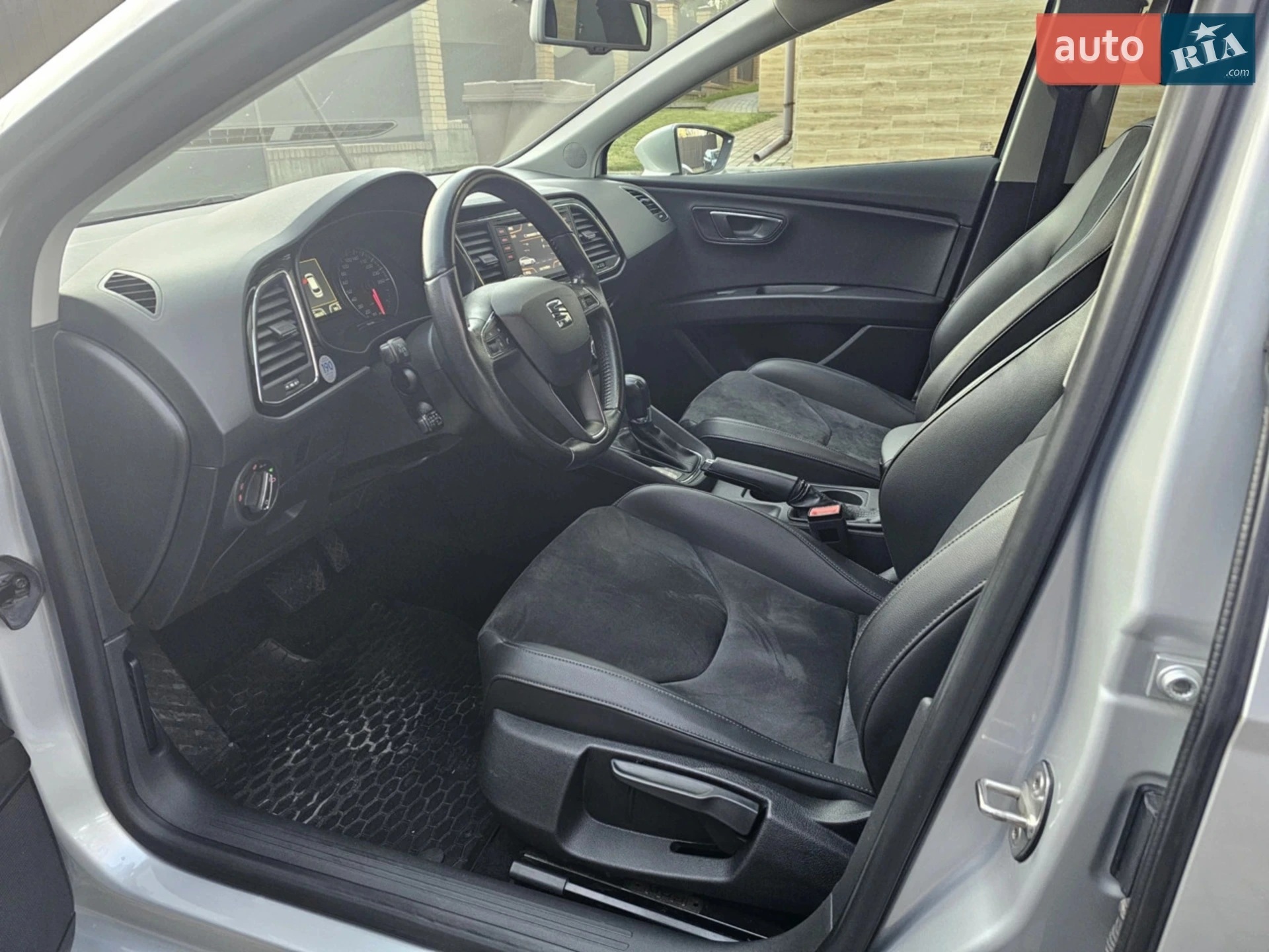 2015 SEAT Leon - мініатюра 6