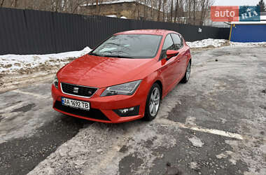 Хэтчбек SEAT Leon 2016 в Киеве