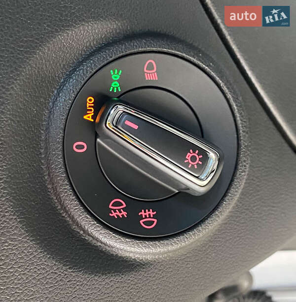 Универсал SEAT Leon 2018 в Львове фото 22 Универсал SEAT Leon 2018 в Львове