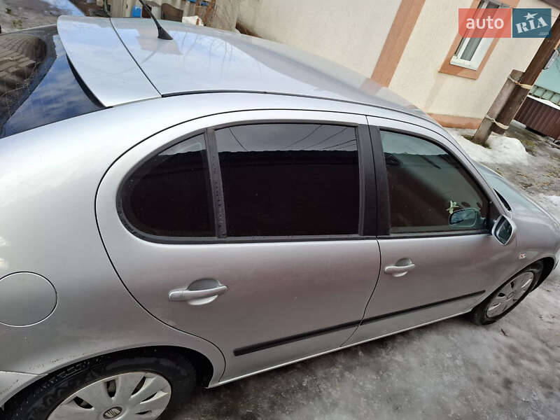 Хэтчбек SEAT Leon 2002 в Гайвороне фото 7 Хэтчбек SEAT Leon 2002 в Гайвороне